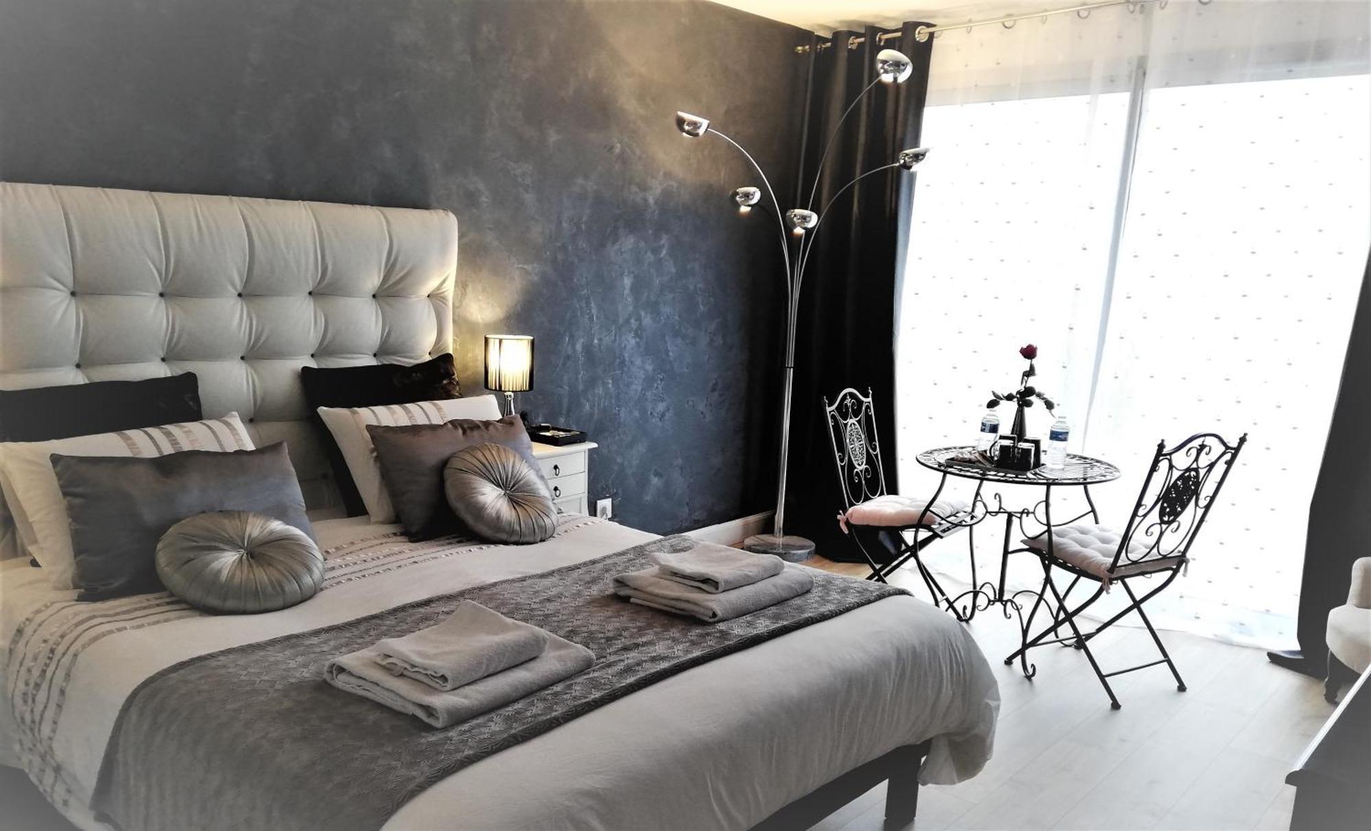 Theize Chambres D'Hotes Luxe Et Serenite מראה חיצוני תמונה