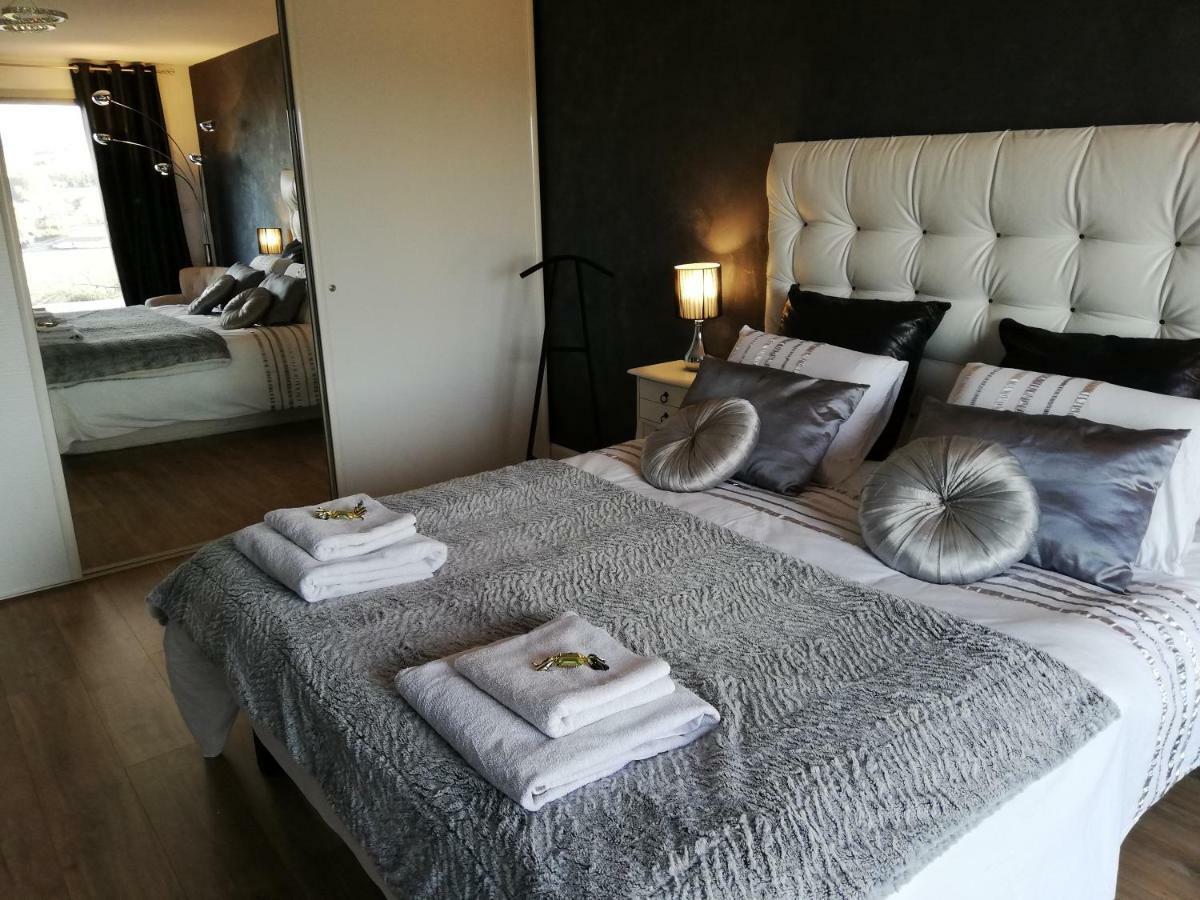 Theize Chambres D'Hotes Luxe Et Serenite מראה חיצוני תמונה